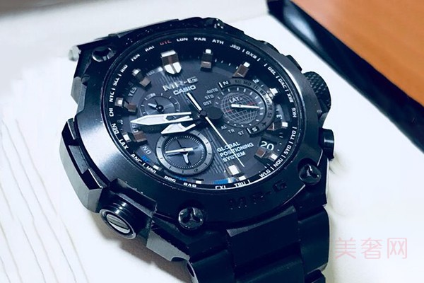 卡西欧G-SHOCK系列MRG-G1000B-1手表展示图